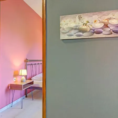 Maielia Acharavi Apartment *